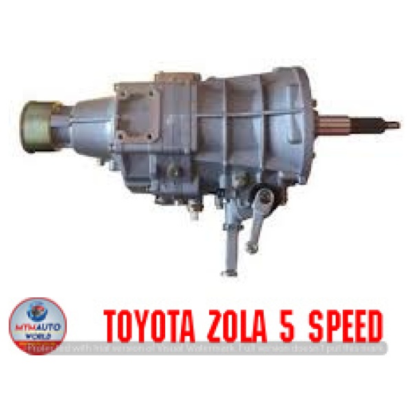 TOYOTA HIACE ZOLA 5 SPEED