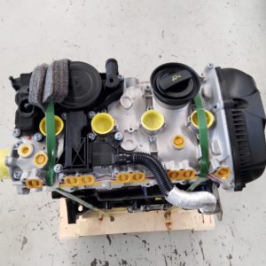 BRAND NEW AUDI A4 2.0L TFSI CDN BRAND NEW HEAD BLOCK AND SUMP ENGINE jpg